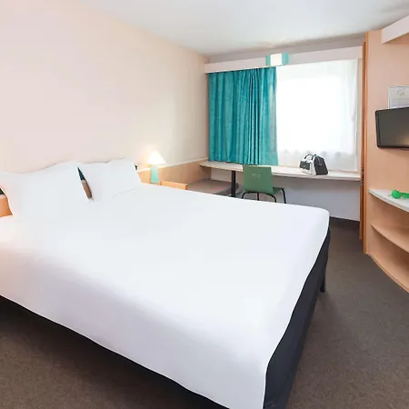 Ibis Luxembourg Sud Hotel 3*