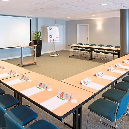 Ibis Luxembourg Sud Hotel 3*