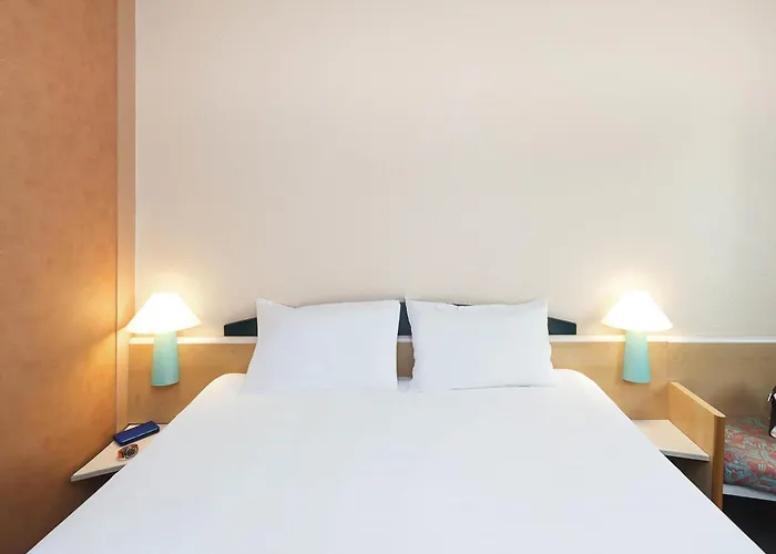 Ibis Luxembourg Sud Otel